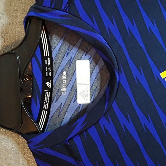 R141 Adidas - Picture 2 of 3